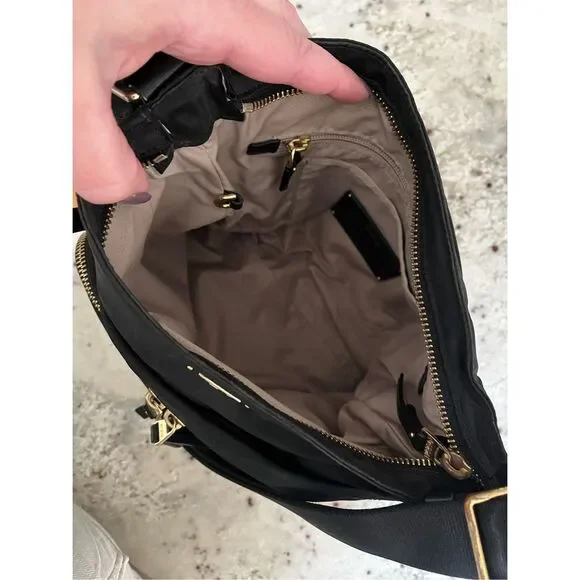 Tumi Voyageur Capri Black Nylon Crossbody Bag EUC - Picture 7 of 9